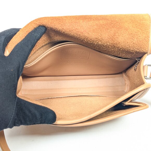 COACH Made in USA Legacy City Glove-tanned  Leather Bag - Picture 9 of 15